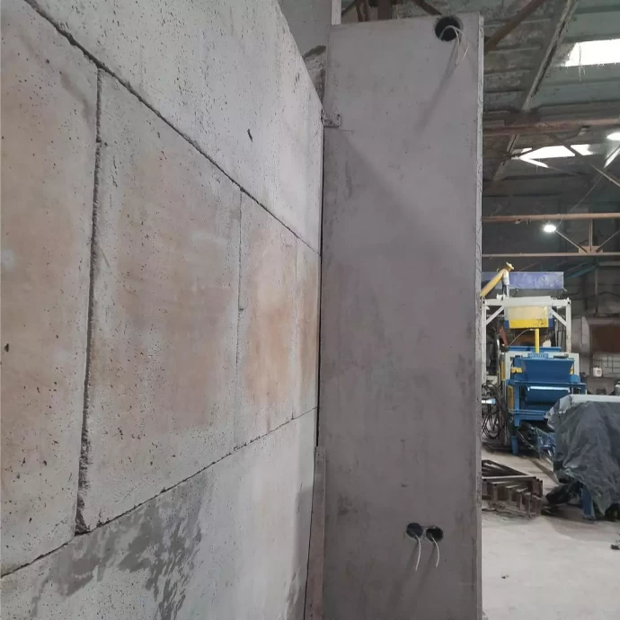 Бетонные стеновые панели со встроенной электрикой (1.91 м2)